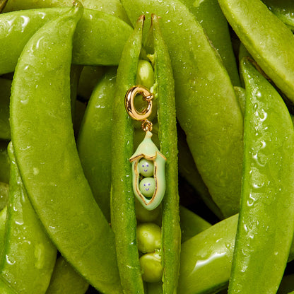 Two Peas Charm